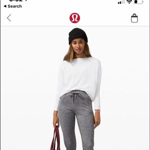white lululemon long sleeve